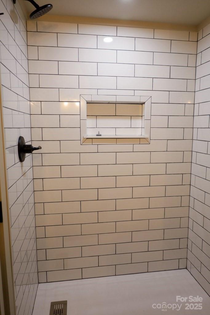 94 Breezy Knob Road Franklin, NC 28734 - Photo 25 of 37