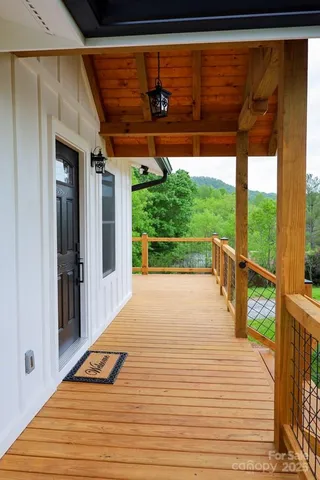$399,000 | 94 Breezy Knob Road, Franklin, NC 28734