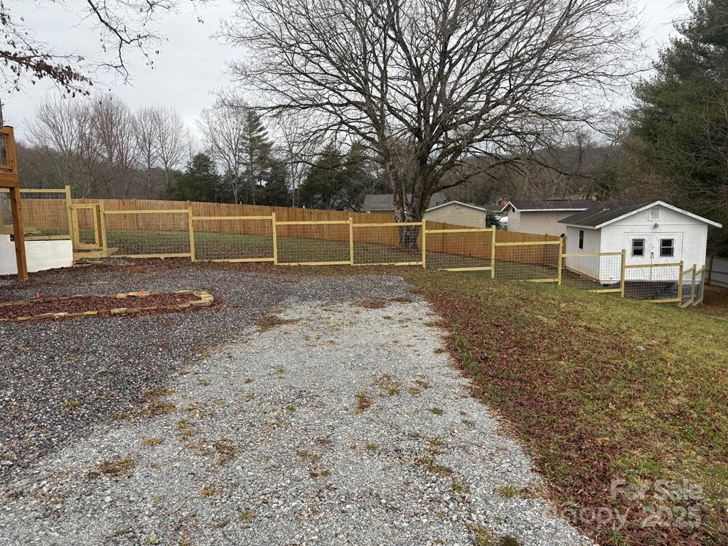 94 Breezy Knob Road Franklin, NC 28734 - Photo 35 of 37