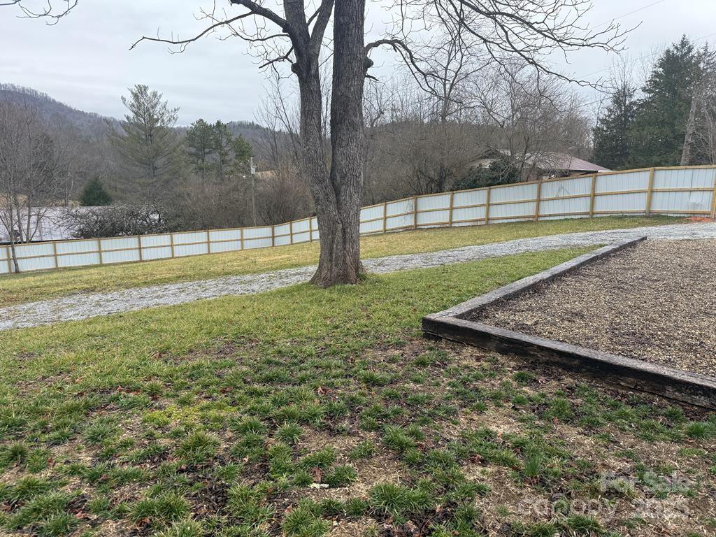 94 Breezy Knob Road Franklin, NC 28734 - Photo 36 of 37