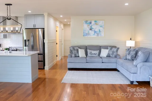 $399,000 | 94 Breezy Knob Road, Franklin, NC 28734