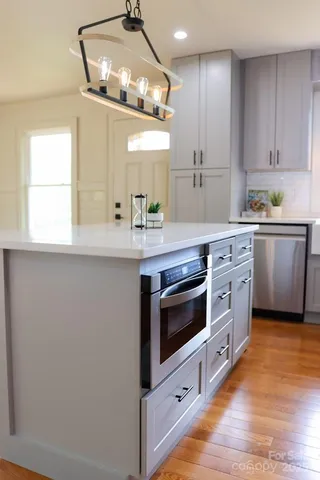 $399,000 | 94 Breezy Knob Road, Franklin, NC 28734