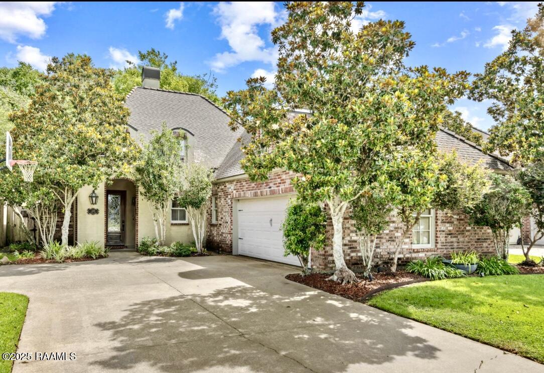 200 Croft Row Lafayette, LA 70503 - Photo 1 of 30 200 CR Front