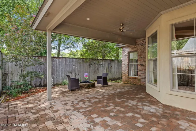 $349,000 | 200 Croft Row, Lafayette, LA 70503