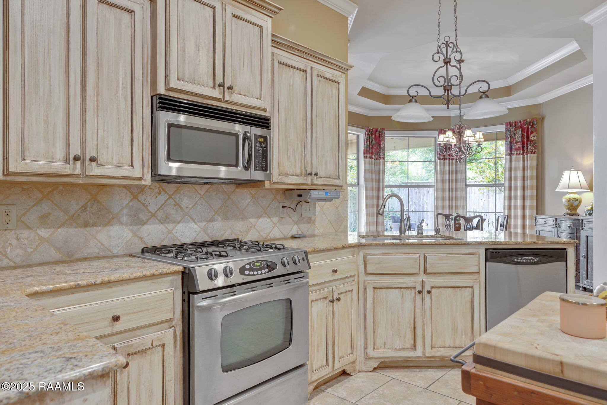 200 Croft Row Lafayette, LA 70503 - Photo 3 of 30 11-web-or-mls-200 Croft Row-11