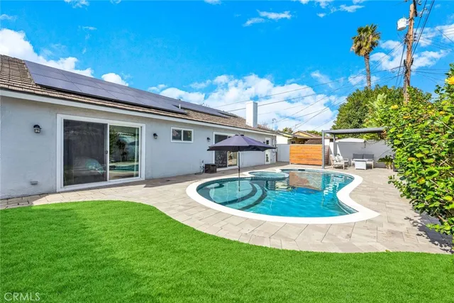 $1,199,000 | 677 North Clinton Street, Orange, CA 92867