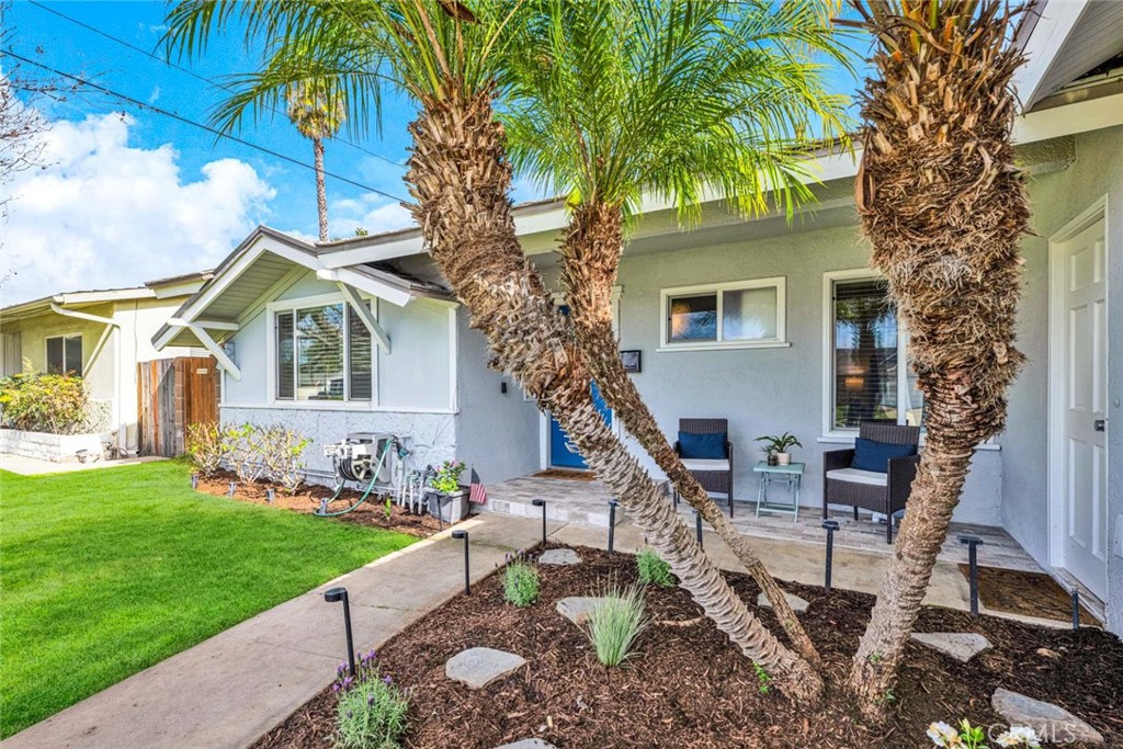 677 North Clinton Street Orange, CA 92867 - Photo 5 of 26