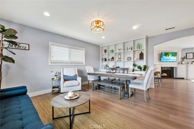 $1,199,000 | 677 North Clinton Street, Orange, CA 92867