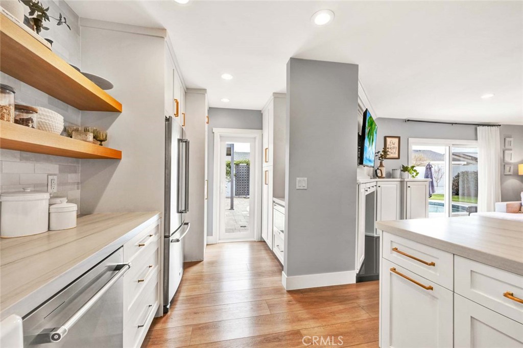 677 North Clinton Street Orange, CA 92867 - Photo 10 of 26