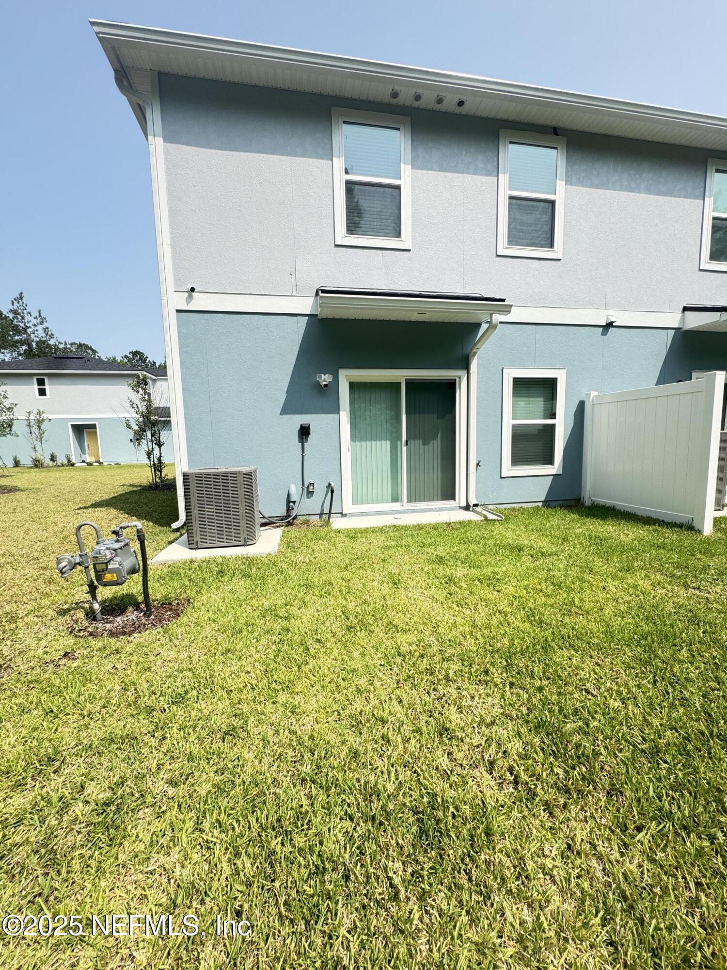 13505 Ute Jacksonville, FL 32218 - Photo 4 of 34 a house view with a outdoor space