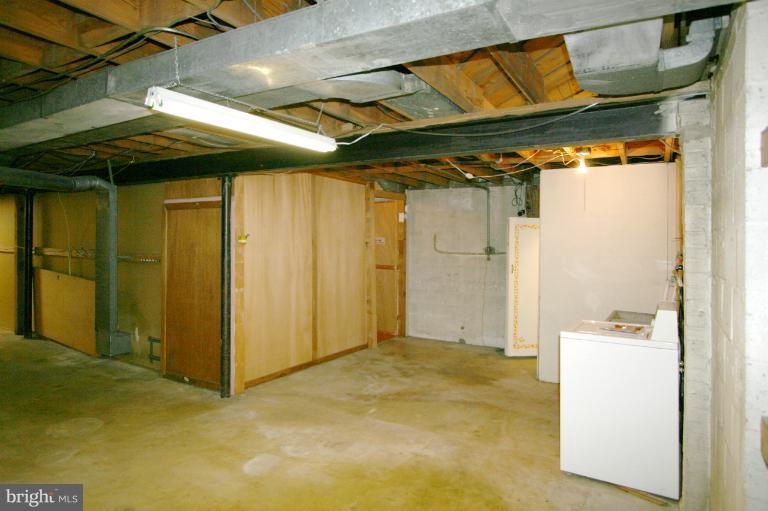 1086 Ruatan Street Silver Spring, MD 20903 - Photo 15 of 17 Unfinished area