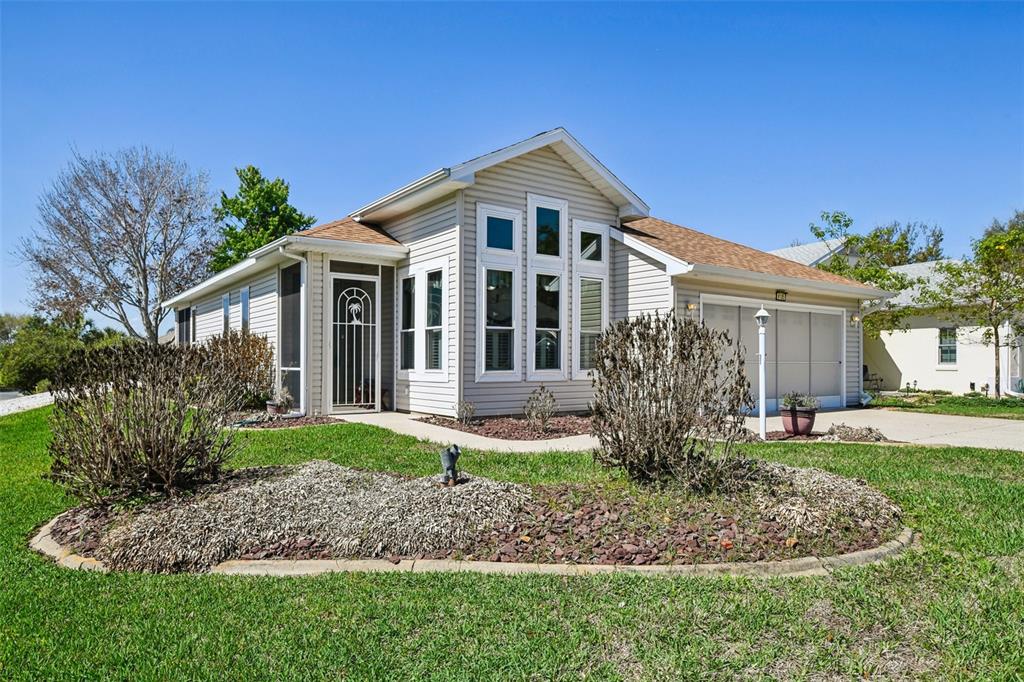 6105 Dory Way Tavares, FL 32778 - Photo 2 of 48