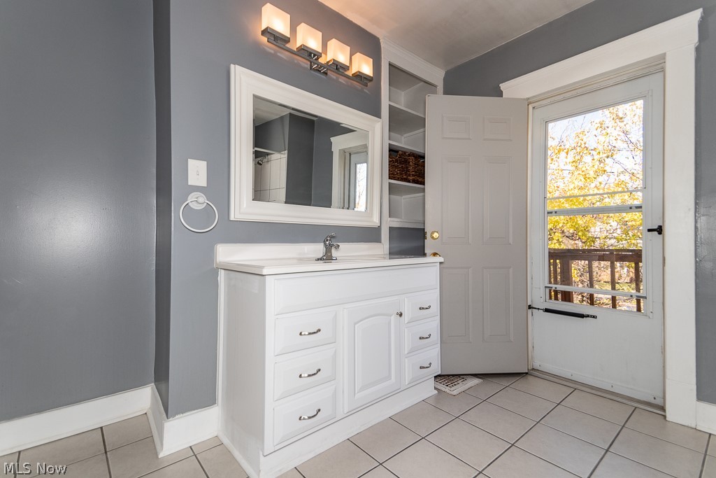 3265 Berkeley Road Cleveland, OH 44118 - Photo 22 of 31