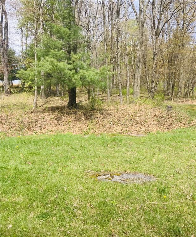194 Allen Road Beaver Falls, PA 15010 - Photo 4 of 12 Gallery Image 4