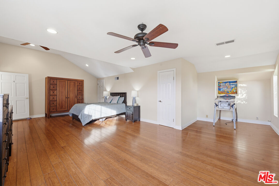 501 Sadie Road Topanga, CA 90290 - Photo 29 of 42