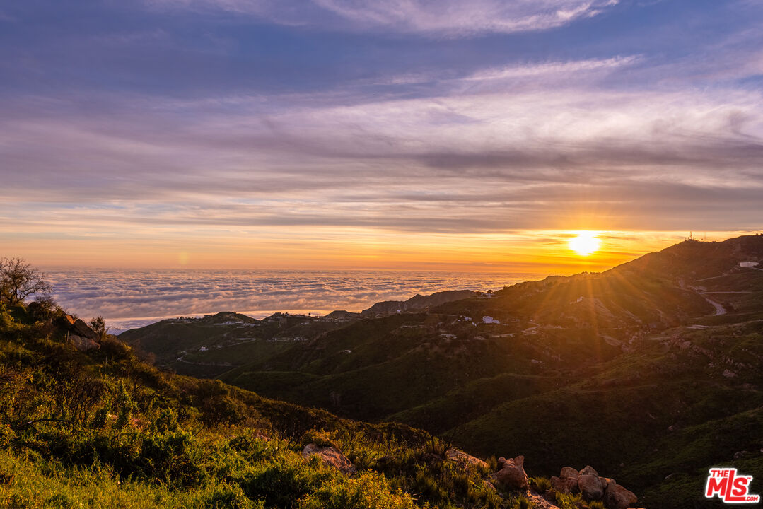501 Sadie Road Topanga, CA 90290 - Photo 39 of 42