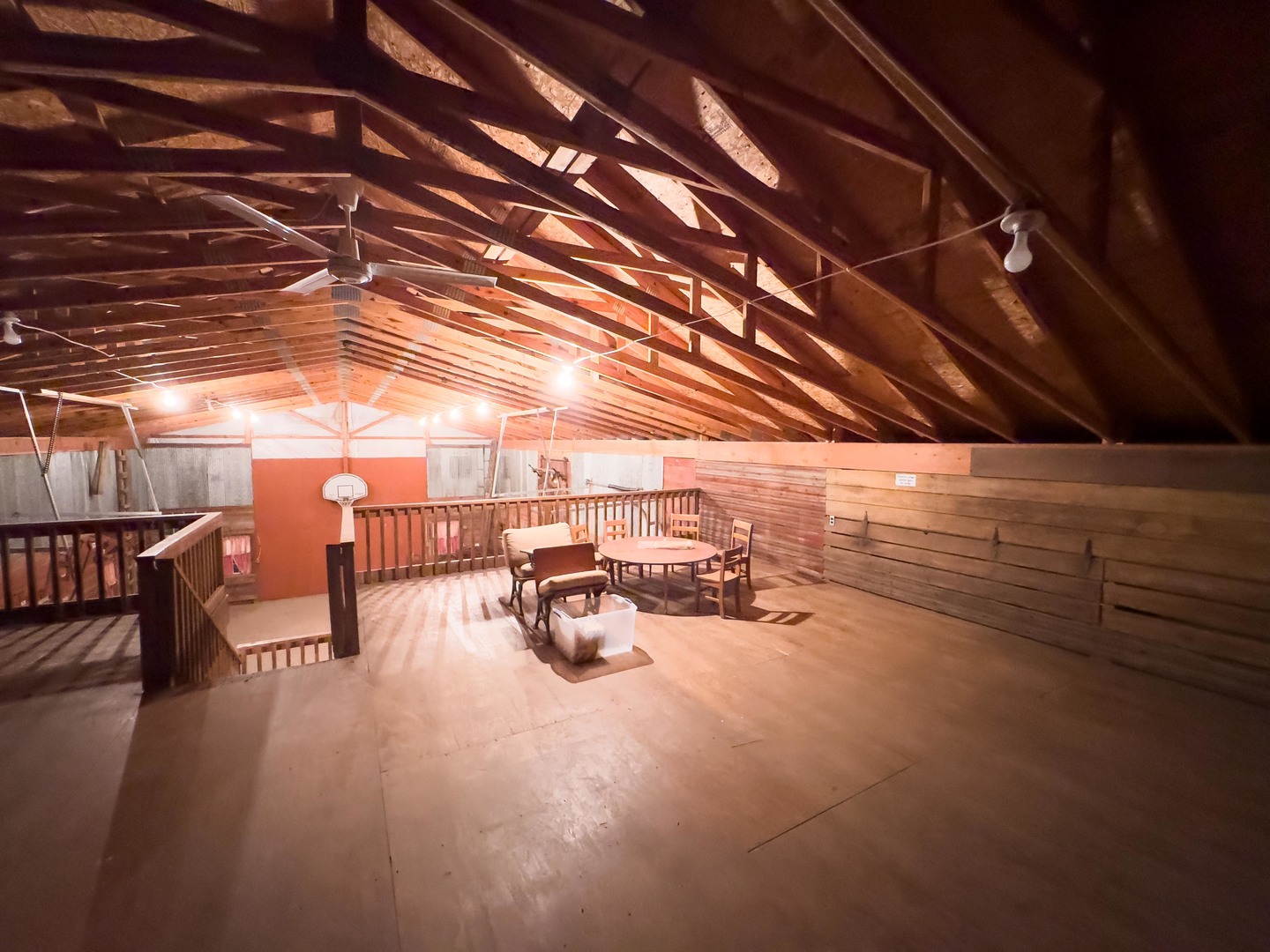 19256 1330 E Road Pontiac, IL 61764 - Photo 36 of 36 a view of a studio with wooden floor