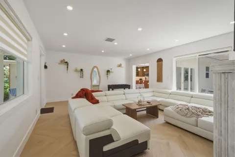 $1,649,900 | 610 Northeast 16th Terrace, Fort Lauderdale, FL 33304