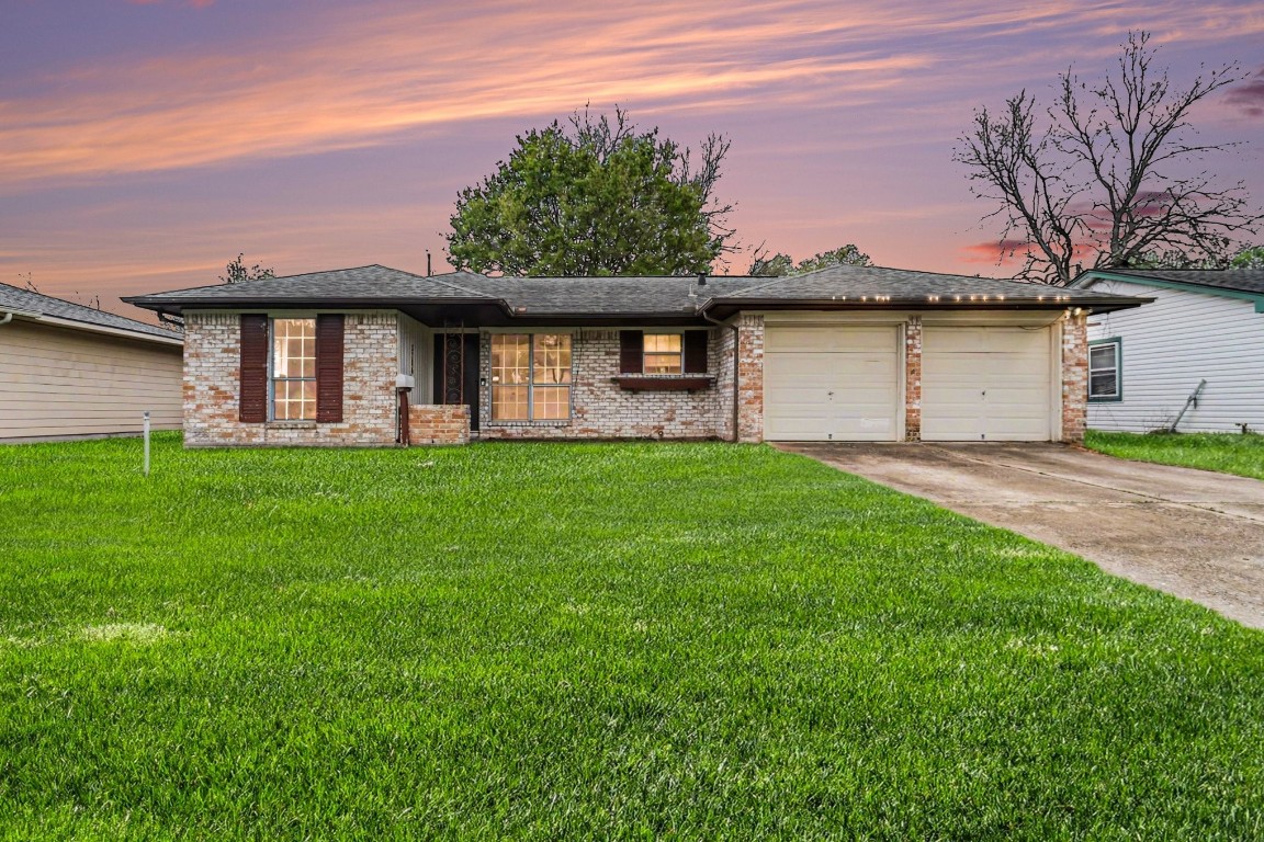 3706 Rena Jane Lane Pasadena, TX 77503 - Photo 1 of 25