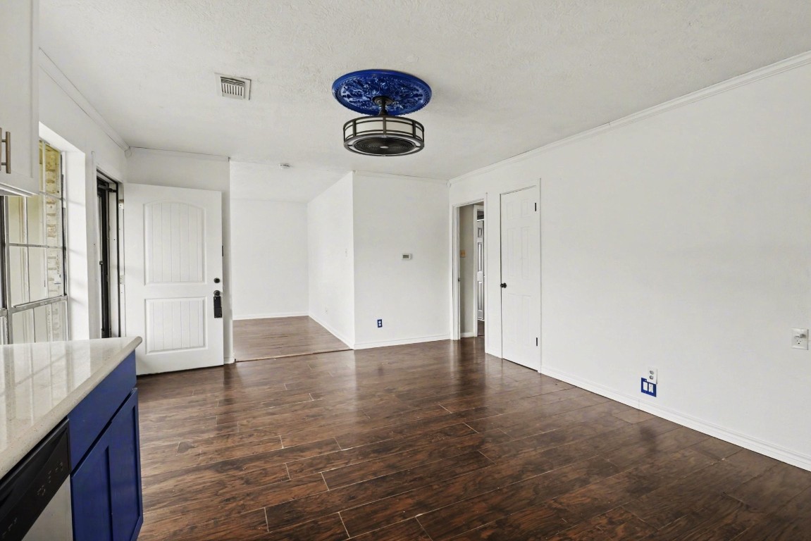 3706 Rena Jane Lane Pasadena, TX 77503 - Photo 11 of 25 open concept kitchen