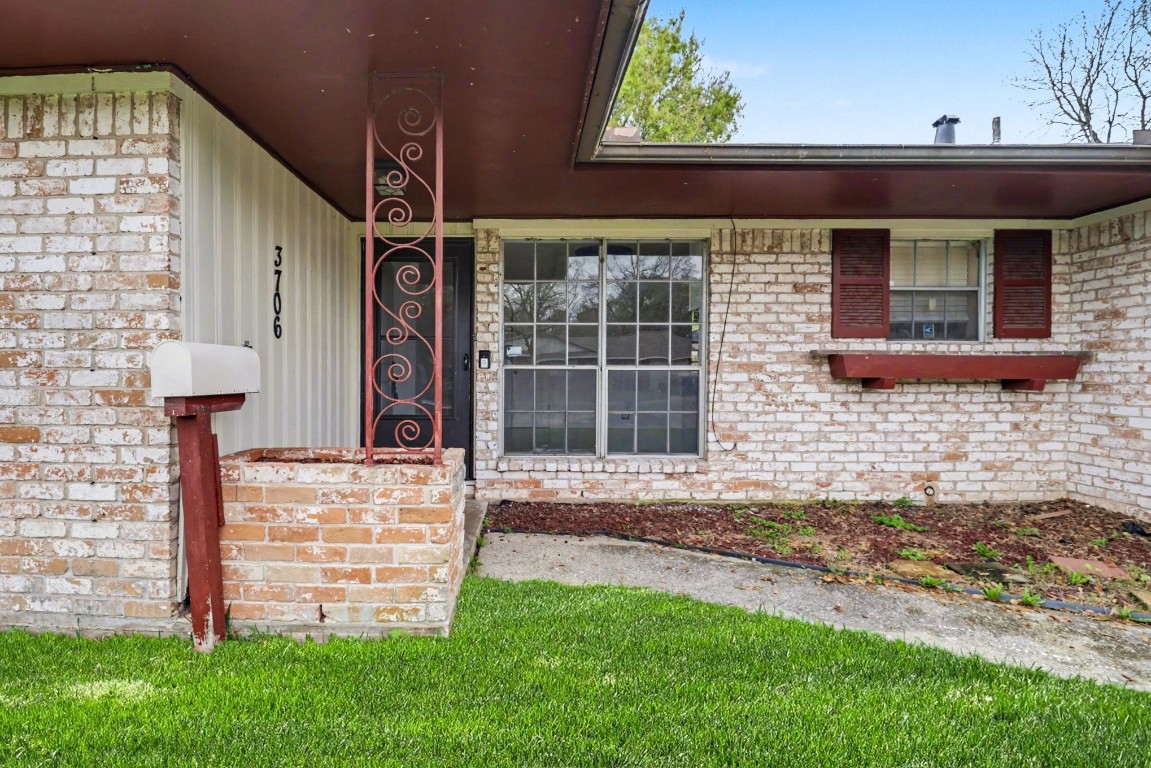 3706 Rena Jane Lane Pasadena, TX 77503 - Photo 5 of 25