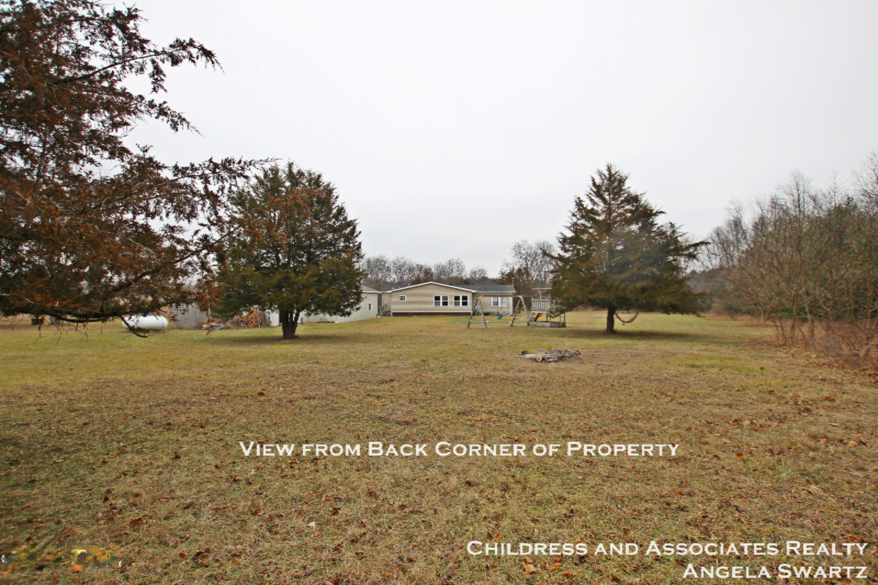869 North Irving Road Hastings, MI 49058 - Photo 5 of 30 IMG_7336