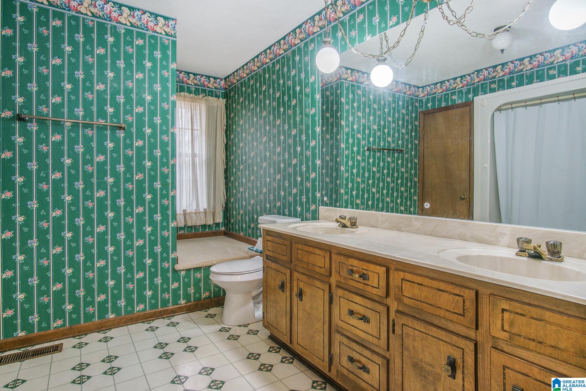 835 Honeysuckle Lane Alabaster, AL 35007 - Photo 20 of 47
