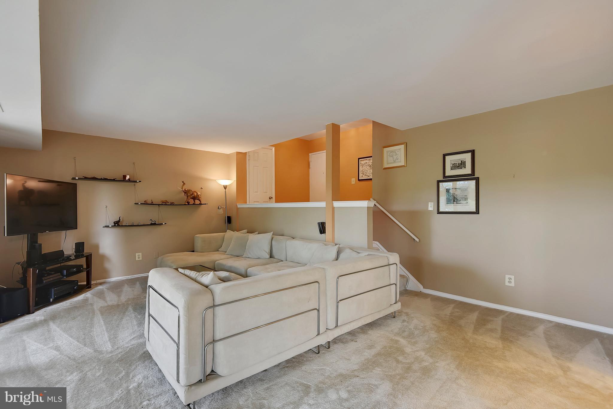2507 Baltimore Road, Unit 4 Rockville, MD 20853 - Photo 4 of 30 Family Room