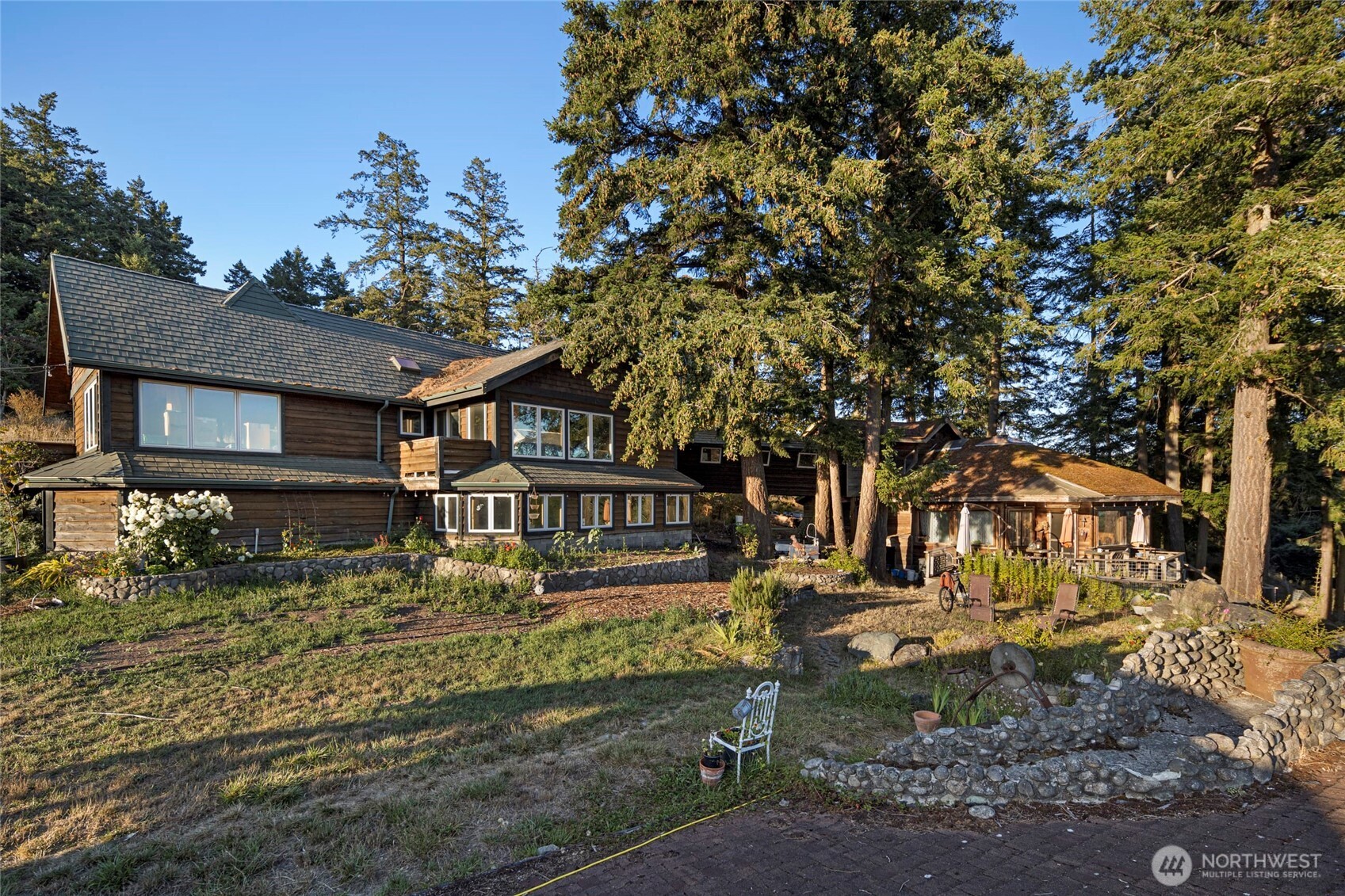 652 Halvorsen Road Friday Harbor, WA 98250 - Photo 5 of 35 Gallery Image 5