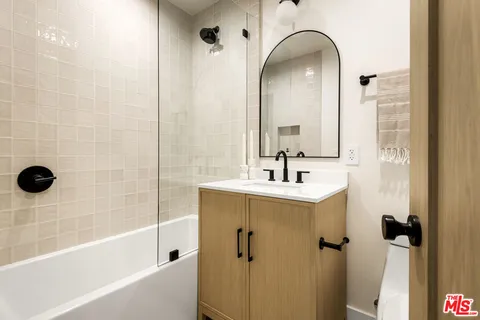 $2,295,000 | 11840 Juniette Street, Culver City, CA 90230