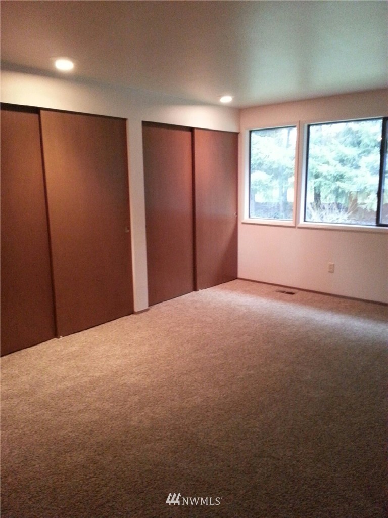 17822 163rd Place Southeast Renton, WA 98058 - Photo 11 of 16 Gallery Image 11