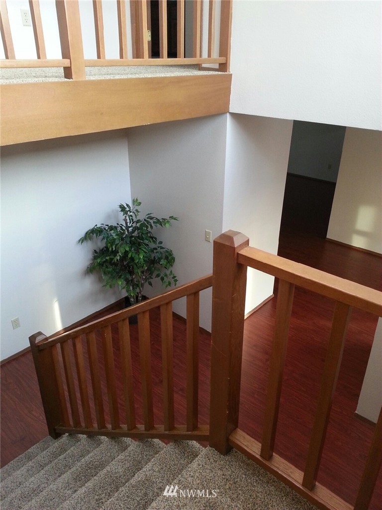 17822 163rd Place Southeast Renton, WA 98058 - Photo 9 of 16 Gallery Image 9