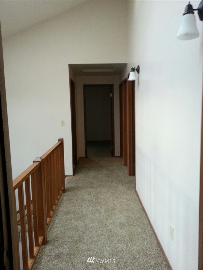 17822 163rd Place Southeast Renton, WA 98058 - Photo 10 of 16 Gallery Image 10