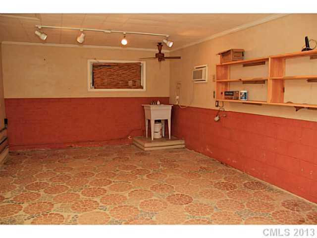 9833 Withers Road Charlotte, NC 28278 - Photo 14 of 16 Gallery Image 14