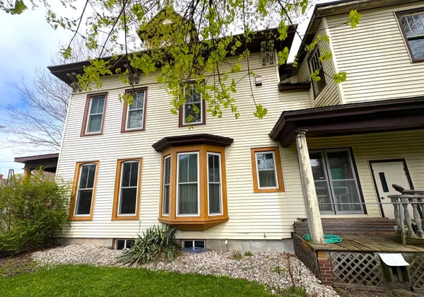 $209,000 | 211 Maple Street, Manistee, MI 49660