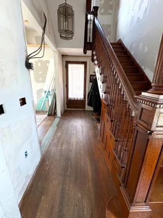 $209,000 | 211 Maple Street, Manistee, MI 49660