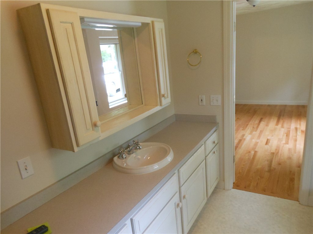 74 Gene Allen Road Foster, RI 02857 - Photo 15 of 37 BATHROOM