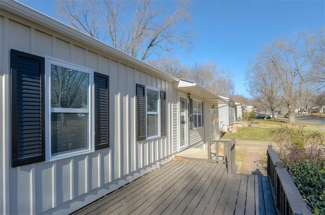 $174,900 | 9414 Lewis Avenue, Kansas City, MO 64138