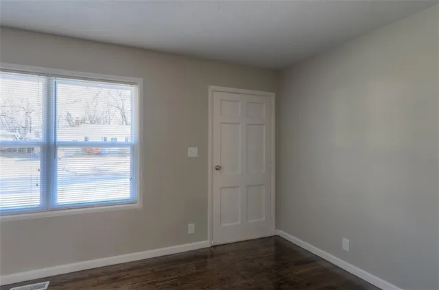 $174,900 | 9414 Lewis Avenue, Kansas City, MO 64138