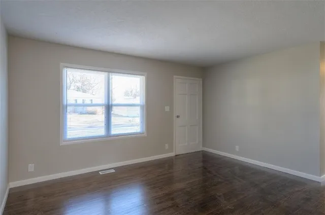 $174,900 | 9414 Lewis Avenue, Kansas City, MO 64138