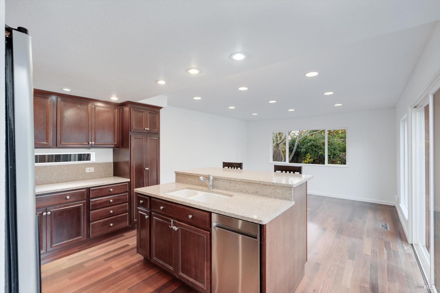 5330 Marit Drive Santa Rosa, CA 95409 - Photo 6 of 35