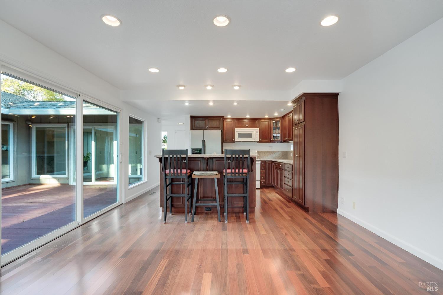 5330 Marit Drive Santa Rosa, CA 95409 - Photo 7 of 35