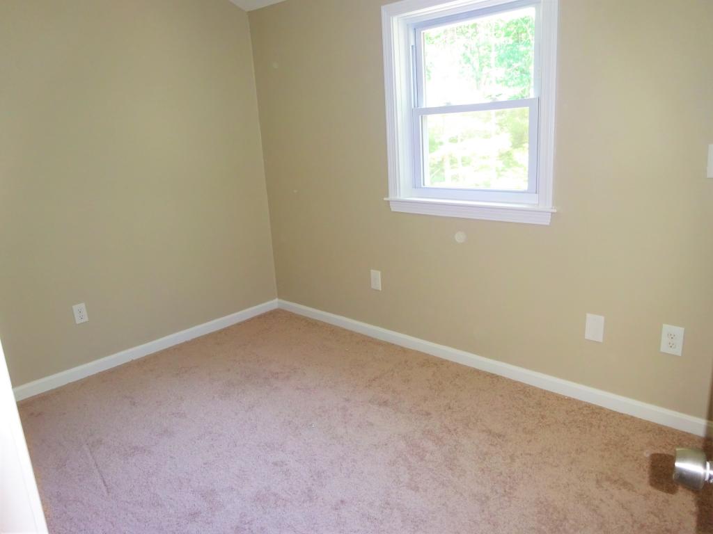 7 Erla Road Merrimack, NH 03054 - Photo 27 of 34