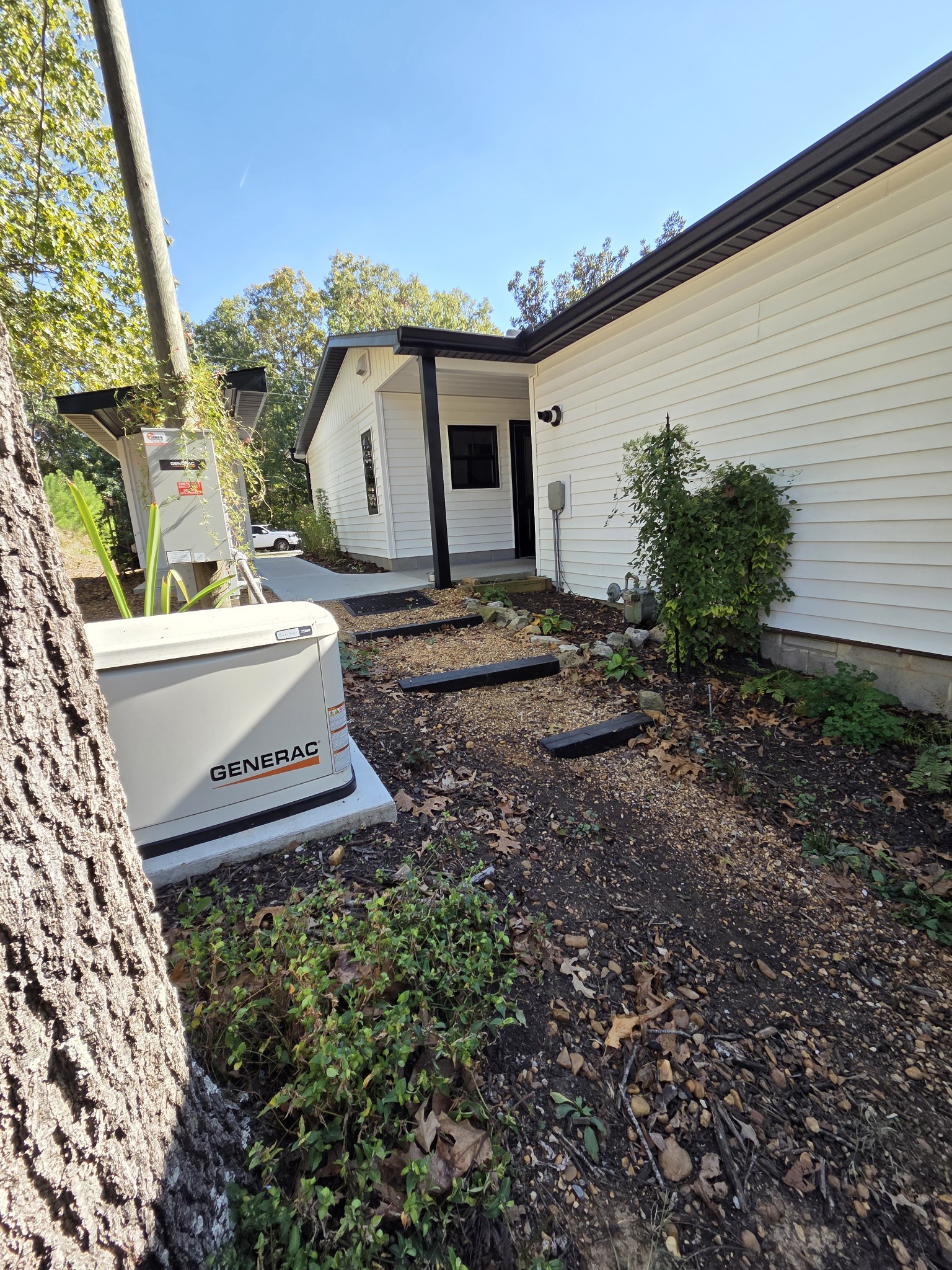 2785 Cypress Road Buchanan, TN 38222 - Photo 36 of 52 a view of a back yard of the house