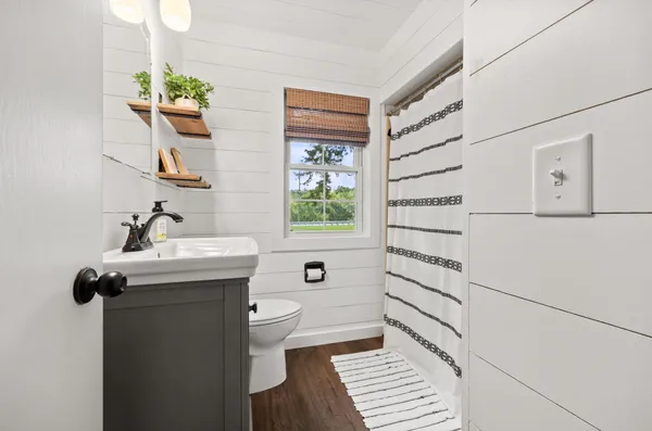 $399,900 | 68624 Highway 24, Kimball, MN 55353