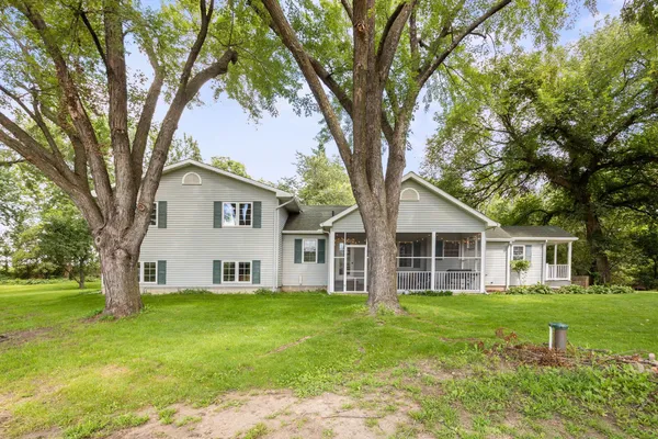 $399,900 | 68624 Highway 24, Kimball, MN 55353