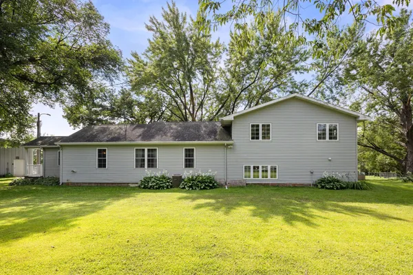 $419,990 | 68624 Highway 24, Kimball, MN 55353