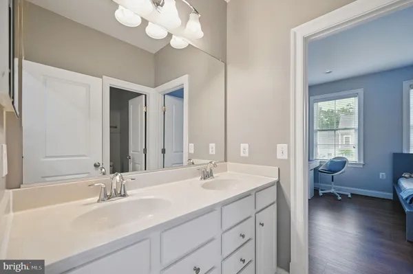 $5,799 | 41921 Paddock Gate Place, Ashburn, VA 20148