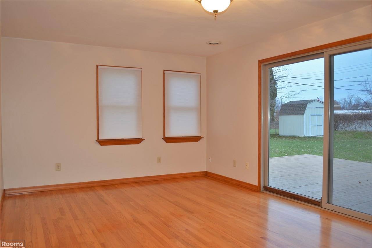 24651 Harrison Street Harrison, MI 48045 - Photo 13 of 19