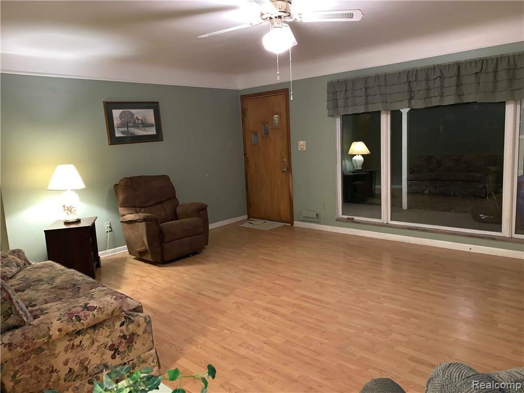 26523 Ecorse Road Taylor, MI 48180 - Photo 8 of 28